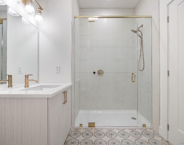 306 Bluestone Court - Photo Thumbnail 22