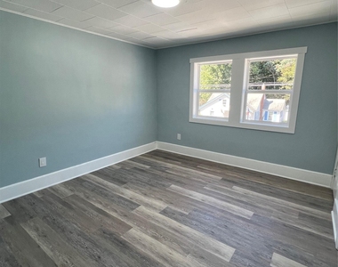 20 W Broome Street - Photo Thumbnail 16
