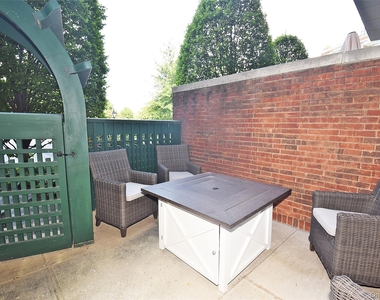 111 Cherry Valley Avenue - Photo Thumbnail 13