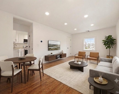 3914 Waverly Avenue - Photo Thumbnail 5