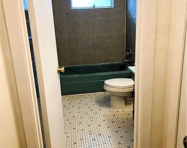 83 Lester Drive - Photo Thumbnail 7