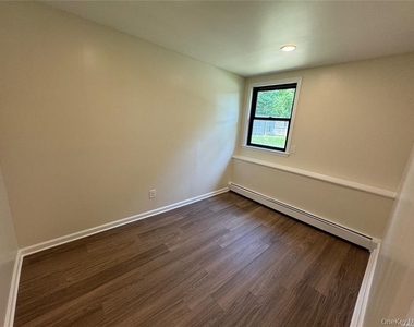 4 Nicholas Court - Photo Thumbnail 13