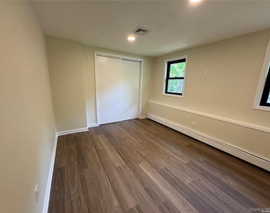 4 Nicholas Court - Photo Thumbnail 10
