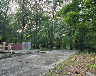 45 Christian Avenue - Photo Thumbnail 20