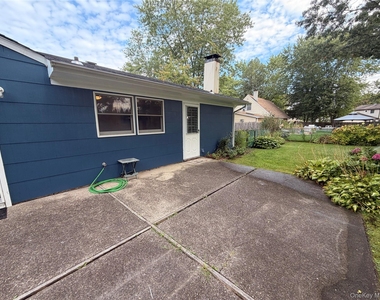 20 Tulip Hill Lane - Photo Thumbnail 14