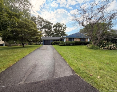 20 Tulip Hill Lane - Photo Thumbnail 15