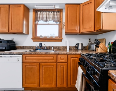 21 Darin Road - Photo Thumbnail 12