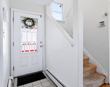 21 Darin Road - Photo Thumbnail 4