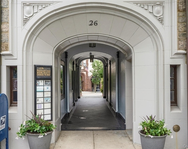 26 East Parkway - Photo Thumbnail 7