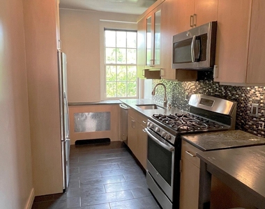 26 East Parkway - Photo Thumbnail 3