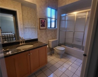 12 Carriage Place - Photo Thumbnail 23