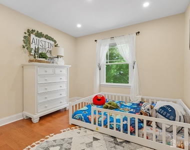 49 Ochs Avenue - Photo Thumbnail 26