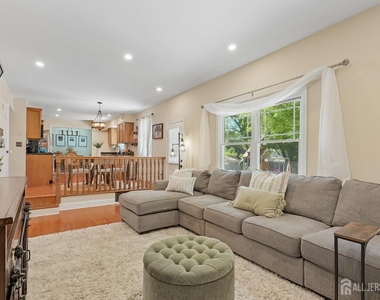 49 Ochs Avenue - Photo Thumbnail 10