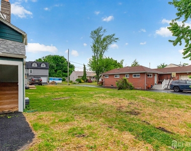 16 Gordon Street - Photo Thumbnail 36