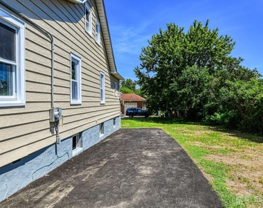 16 Gordon Street - Photo Thumbnail 49