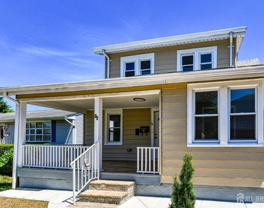 16 Gordon Street - Photo Thumbnail 55