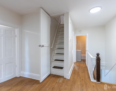 348 Front Street - Photo Thumbnail 1