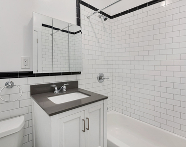 131 Bainbridge Street - Photo Thumbnail 3