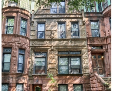 131 Bainbridge Street - Photo Thumbnail 6