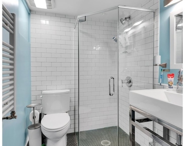460 11th Street - Photo Thumbnail 10