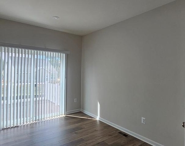 18 Telluride Way - Photo Thumbnail 3