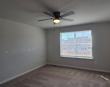 18 Telluride Way - Photo Thumbnail 6