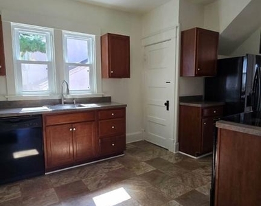 120 W Whitlock Avenue - Photo Thumbnail 5