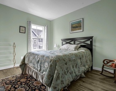 213 Shamrock Drive - Photo Thumbnail 19