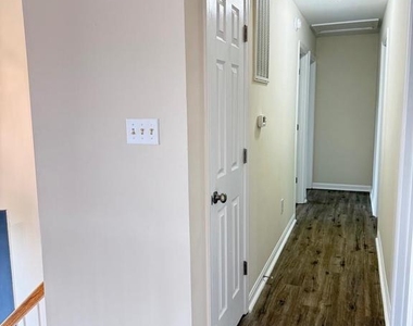 5703 Westchester Lane - Photo Thumbnail 17