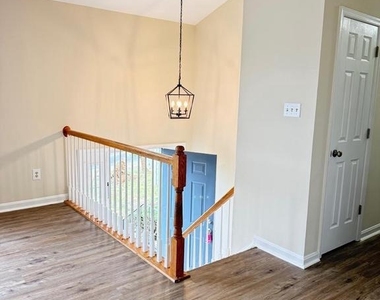 5703 Westchester Lane - Photo Thumbnail 6