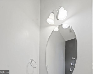 4252 Normandy Court - Photo Thumbnail 15