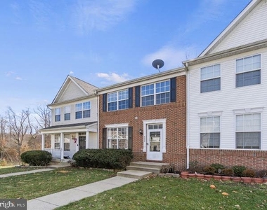 4252 Normandy Court - Photo Thumbnail 1