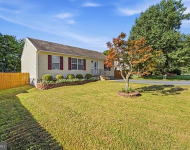 5718 Lucas Street - Photo Thumbnail 3