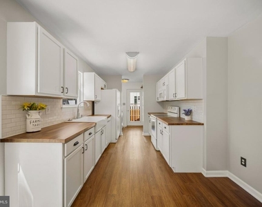 5718 Lucas Street - Photo Thumbnail 15