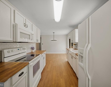 5718 Lucas Street - Photo Thumbnail 17