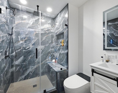 1214 Fox Run Place - Photo Thumbnail 28