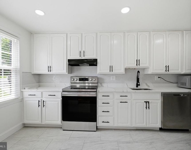 1214 Fox Run Place - Photo Thumbnail 6