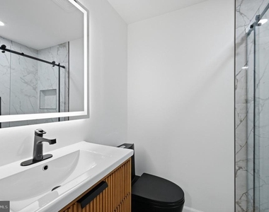 1214 Fox Run Place - Photo Thumbnail 23