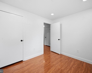 1214 Fox Run Place - Photo Thumbnail 15
