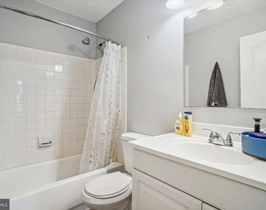 2816 Brier Pond Circle - Photo Thumbnail 4