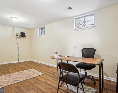 2816 Brier Pond Circle - Photo Thumbnail 12