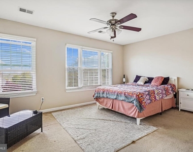 2816 Brier Pond Circle - Photo Thumbnail 8