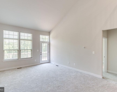 2183 Hemlock Bay Road - Photo Thumbnail 6