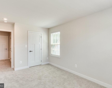 2183 Hemlock Bay Road - Photo Thumbnail 24
