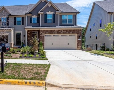 2183 Hemlock Bay Road - Photo Thumbnail 1
