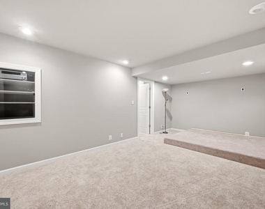 21054 Hooded Crow Drive - Photo Thumbnail 56