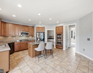 21054 Hooded Crow Drive - Photo Thumbnail 26