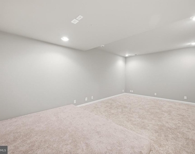 21054 Hooded Crow Drive - Photo Thumbnail 55