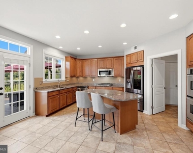 21054 Hooded Crow Drive - Photo Thumbnail 25