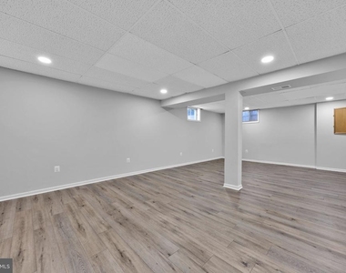 203 Markwood Drive - Photo Thumbnail 26